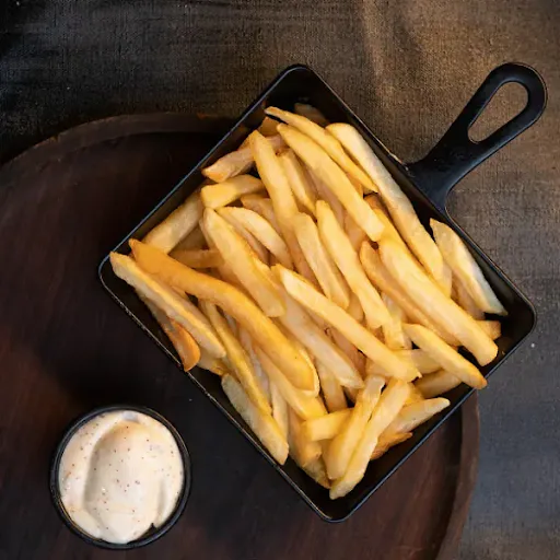 Fries With Mayonnaise Dip