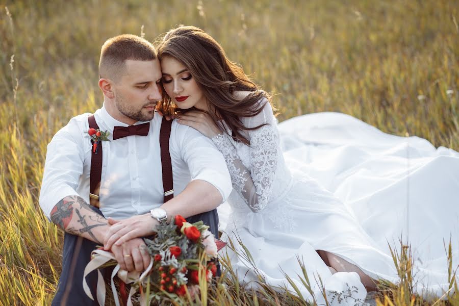 Fotografo di matrimoni Lesya Mira (lesyamira). Foto del 27 febbraio 2019