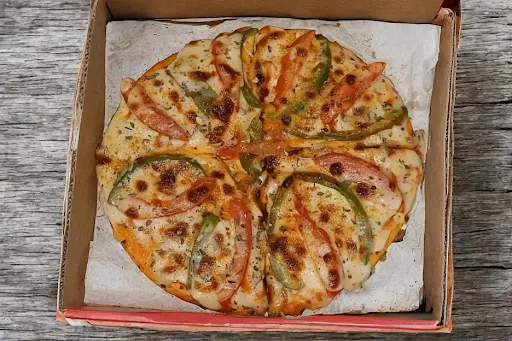 Colourful Tomato & Capsicum Pizza