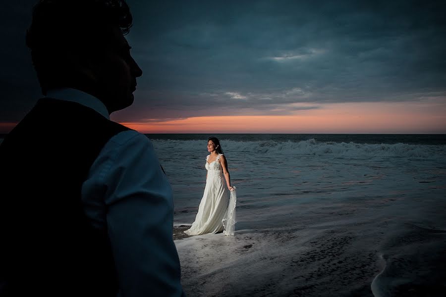 Fotógrafo de casamento Eduardo Calienes (eduardocalienes). Foto de 27 de dezembro 2017