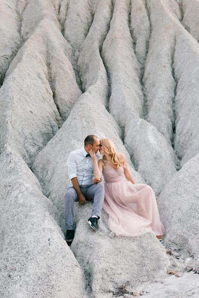 Fotógrafo de casamento Irina Pavlova (irinapavlova). Foto de 5 de agosto 2016