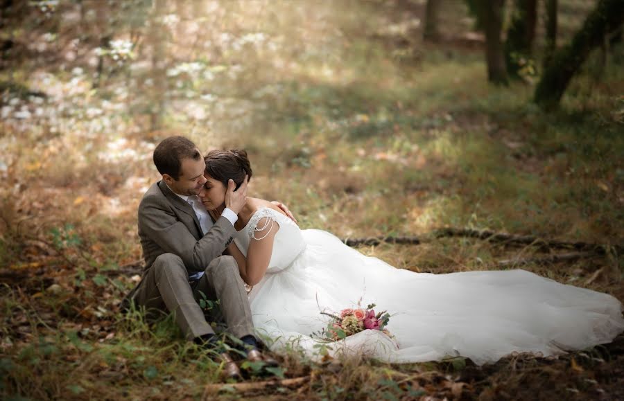 Photographe de mariage Anastasia Hölzer (anastasiaholzer). Photo du 8 décembre 2019