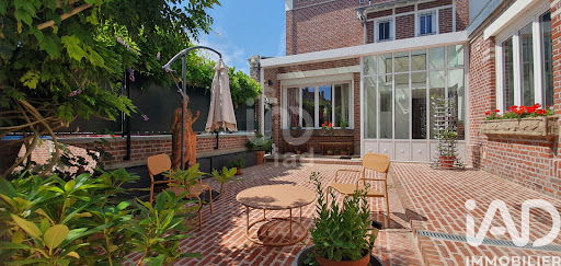 Buy this luxury property in Amiens (80080) - Neighborhood Saint Pierre - Brick patio with garden furniture