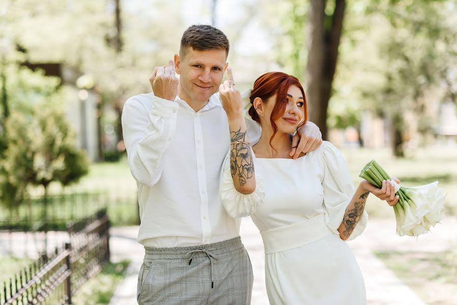 Wedding photographer Sofya Denisyuk (chilistudio). Photo of 19 June 2022