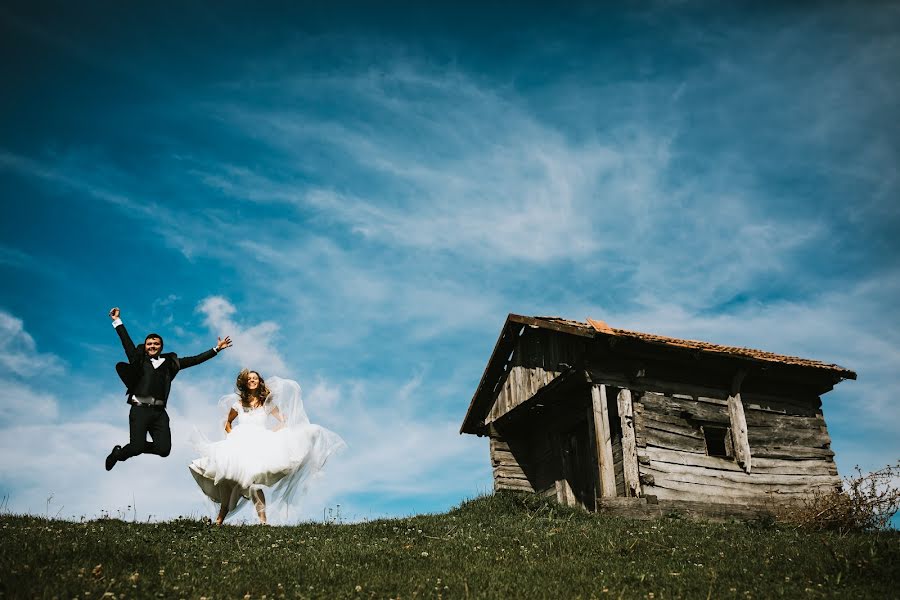 Fotógrafo de casamento Haitonic Liana (haitonic). Foto de 17 de janeiro 2019