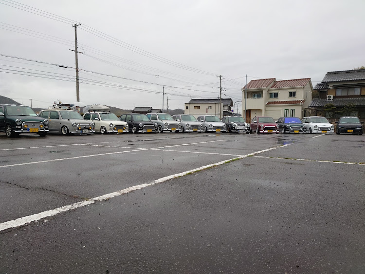 ミラジーノの軽自動車の集い・3月26日、兵庫県たつの市・3月26日・新舞子・車高下げたいに関するカスタム事例の投稿画像1枚目