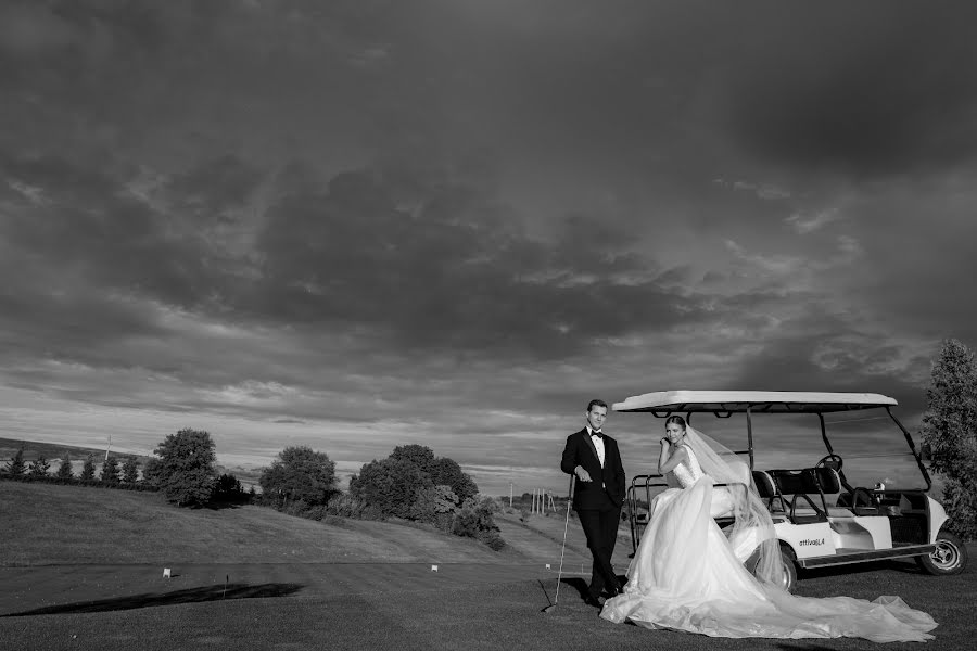 Photographe de mariage Dima Taranenko (dimataranenko). Photo du 27 mars 2022