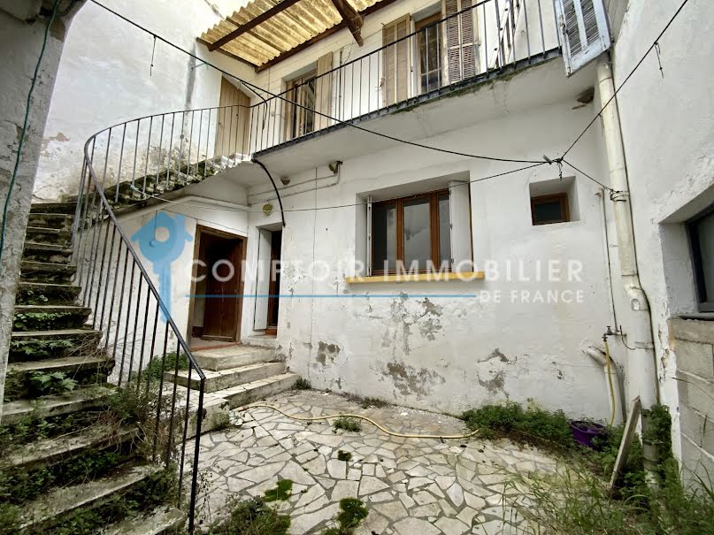 Vente maison 6 pièces 119 m² à Nimes (30000), 370 000 €