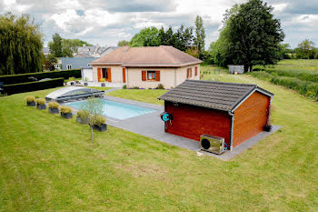 maison à Bretteville-l'Orgueilleuse (14)