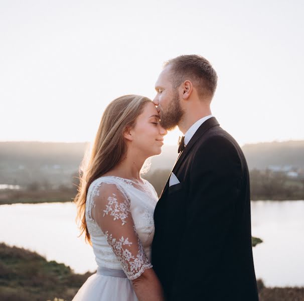 Wedding photographer Viktor Dankovskiy (dankovskiy). Photo of 9 February 2019