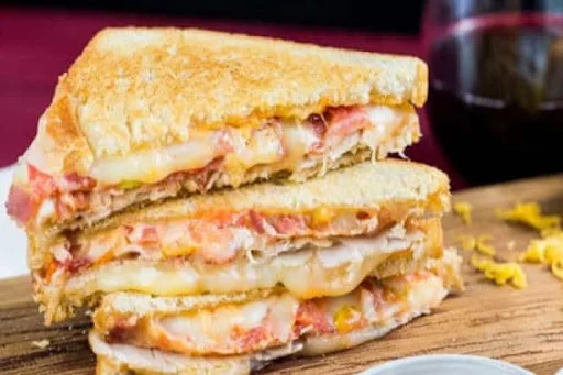 Club Cheese Grilled Sandwich