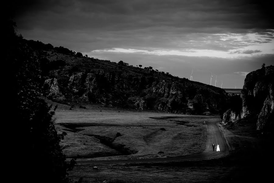 Vestuvių fotografas Victor Leontescu (victorleontescu). Nuotrauka 2017 liepos 13