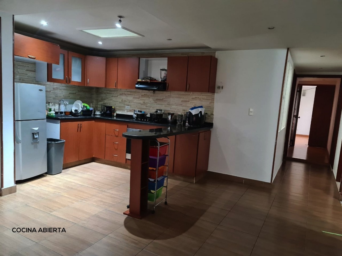 Casa En Venta - Las Americas, Bogota