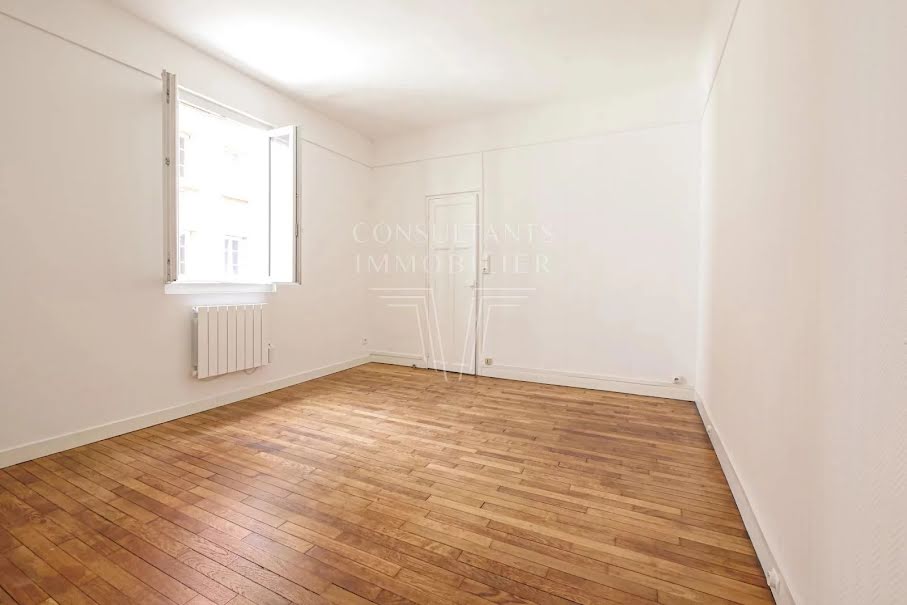 Vente appartement 1 pièce 32.33 m² à Paris 18ème (75018), 340 000 €