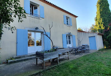 Maison avec piscine et terrasse 7