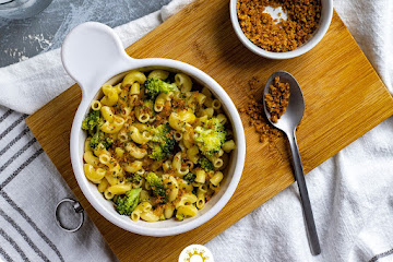 Crunchy Pasta with Broccoli