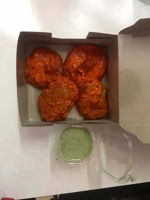 Chicken Tandoori Momos [6 Pieces]