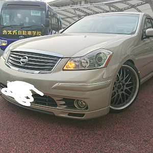 フーガ Y50