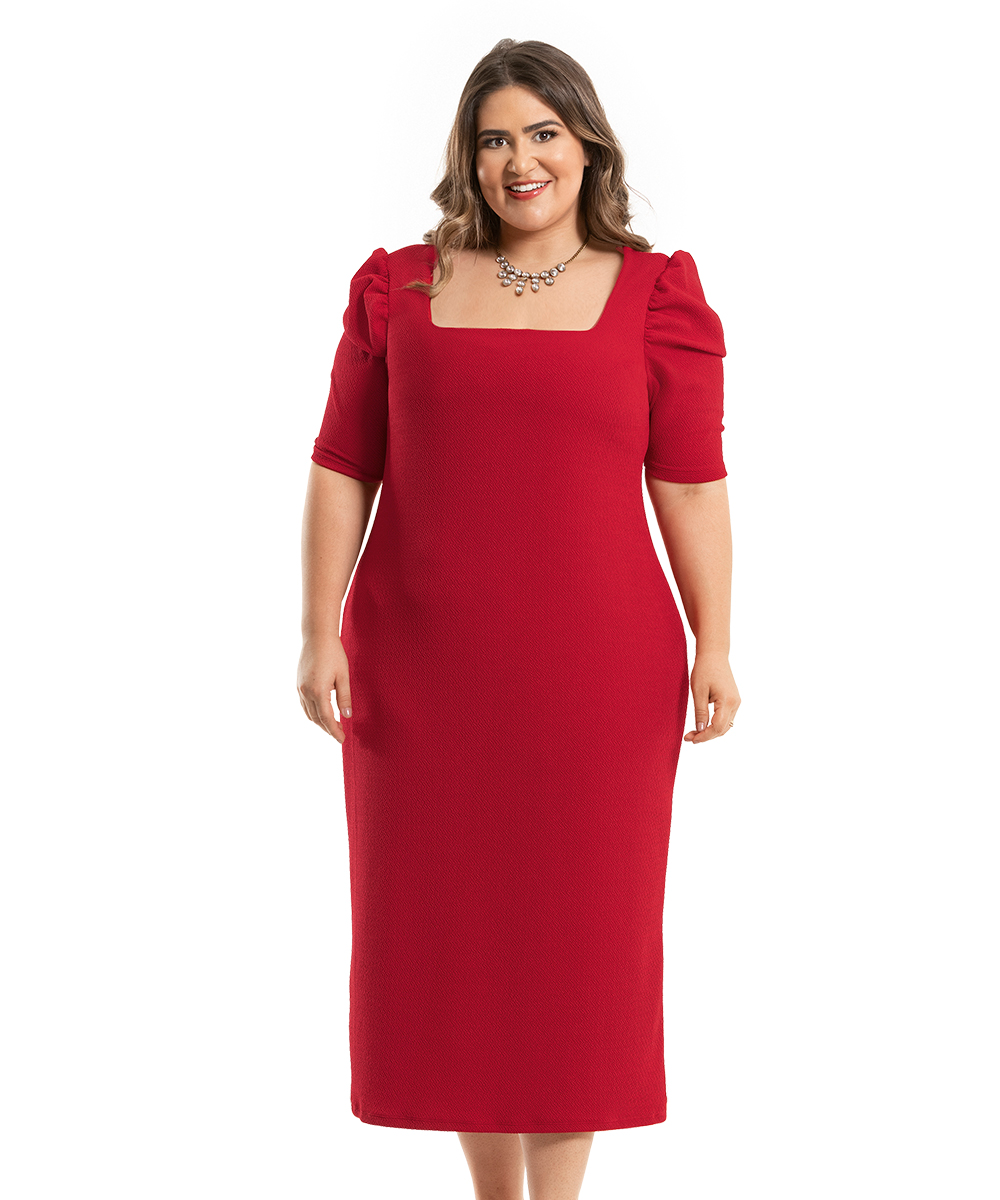 Vestidos plus size para ocasiões especiais 28