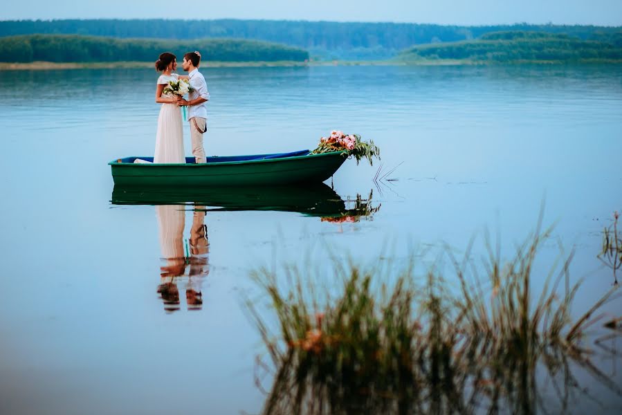 Bryllupsfotograf Yuliya Guseva (gusevajulia). Bilde av 7 juni 2017