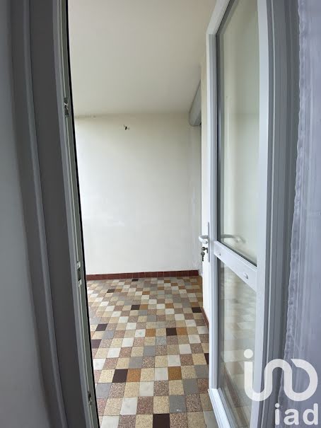 Vente appartement 4 pièces 71 m² à Avon (77210), 149 000 €