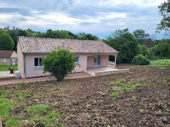 maison à Saint-Amour-Bellevue (71)