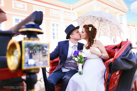 結婚式の写真家Aleksandra Yakimova (iccabell)。2015 12月8日の写真