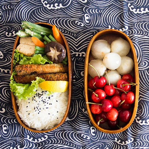 Title 4, Japanski stil Cedar Bento Kutija