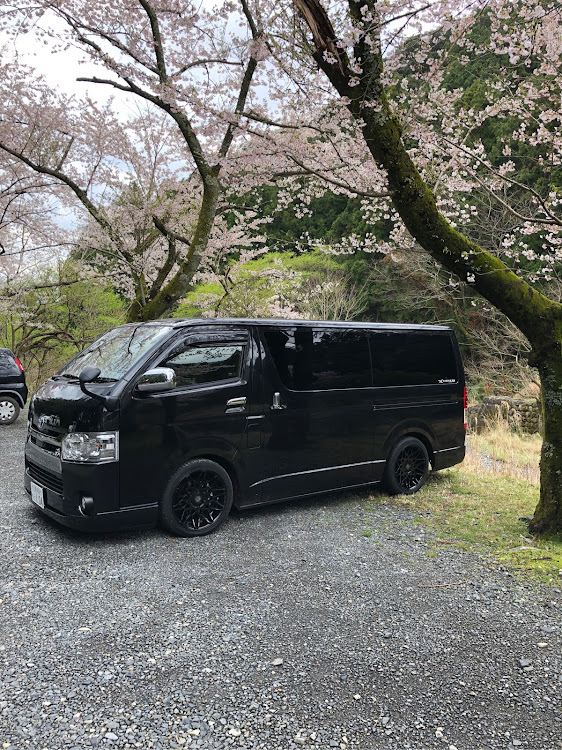ハイエースのだぁさんさんが投稿したカスタム事例の投稿画像1枚目