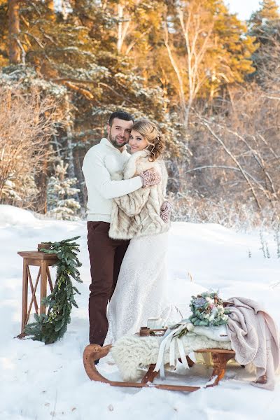 Fotógrafo de bodas Kristina Ashmarina (christina87). Foto del 1 de febrero 2017