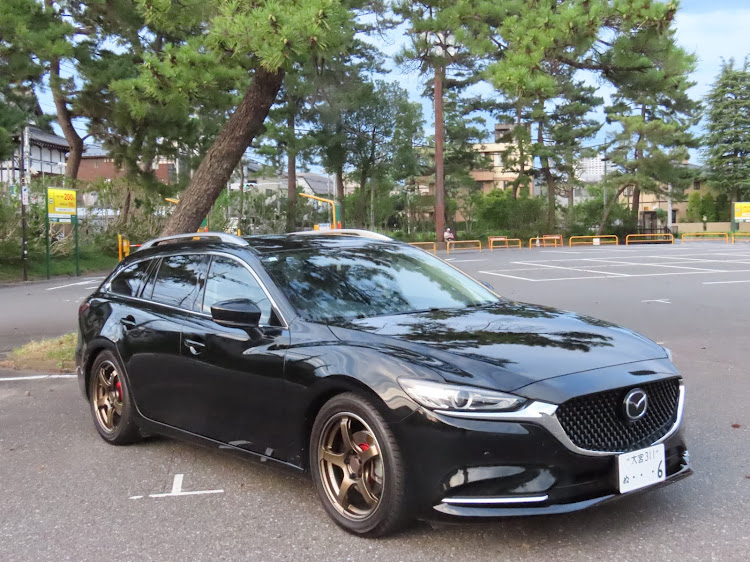 MAZDA6の愛車の表情・暑い、、暑いぞおおお！！に関するカスタム事例の投稿画像2枚目