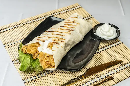 Hot And Crispy Chicken Wrap