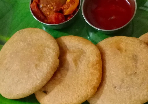 Aloo Ki Kachori [4 Pieces, Serves 1]