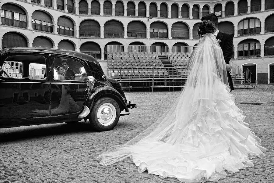 Fotografo di matrimoni Francisco Milla Lagota (franciscomilla). Foto del 3 giugno 2016