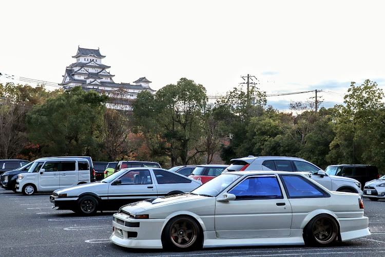 スプリンタートレノのAE86・ハチロク・トレノ・姫路城とコラボ・ミーティングに関するカスタム事例の投稿画像1枚目