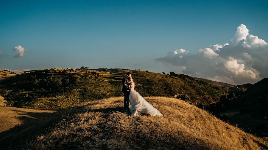 Fotógrafo de casamento Emanuele Cariotti (emanuelecariotti). Foto de 14 de julho 2023