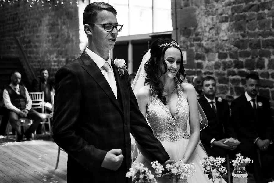 Fotógrafo de casamento Jason Huckle (jasonhuckle). Foto de 5 de junho 2018