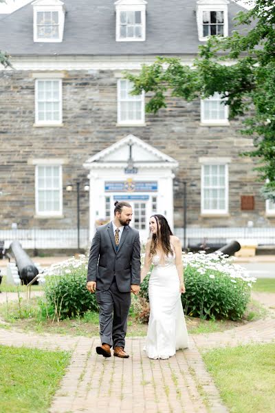 Wedding photographer Jessie Holley (jessieholley). Photo of 18 July 2023