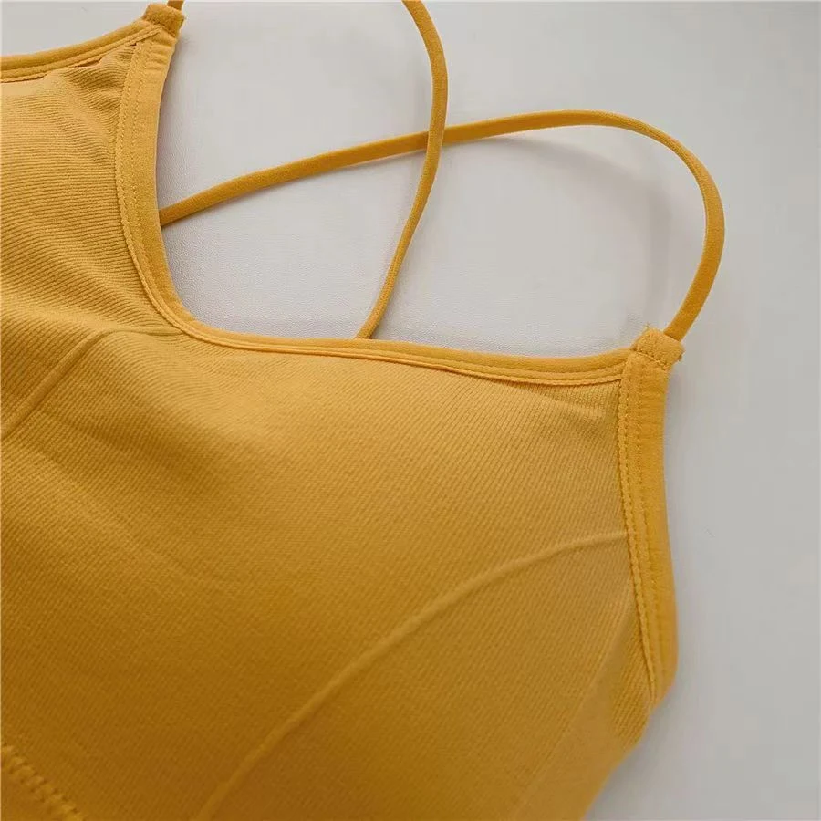 Kleine Sling Vest met afneembare borstpad voor comfort en veelzijdigheid. Perfect voor dagelijks gebruik.