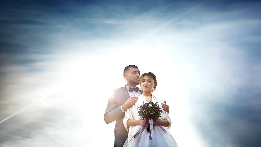 Photographe de mariage Aleksandr Larkov (wwwolk). Photo du 19 juin 2023