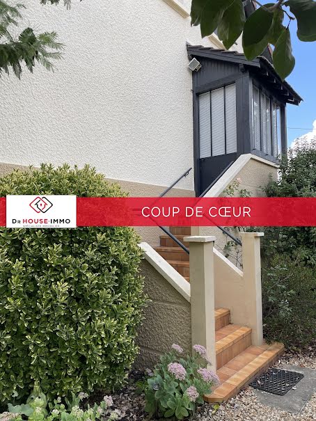 Vente maison 4 pièces 105 m² à Vierzon (18100), 169 000 €