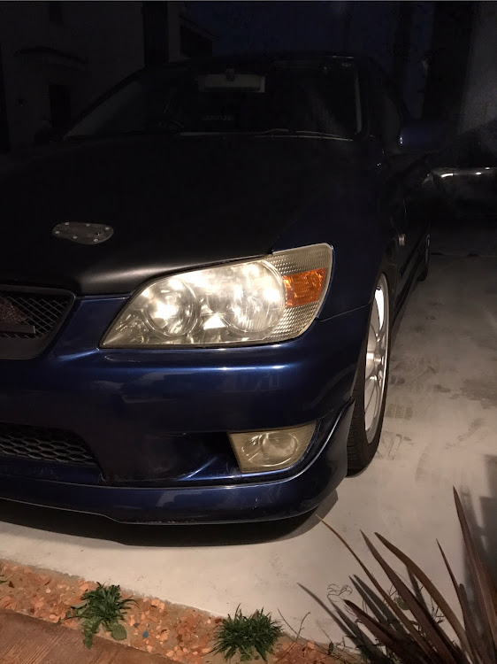 アルテッツァの一服・鬼滅の刃　無限列車・子供より俺の方がハマる・ワイパー交換に関するカスタム事例の投稿画像1枚目