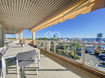 appartement à Le golfe juan (06)