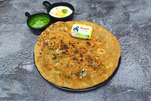 Gobi Paratha With Amul Butter And Dahi/Pickle