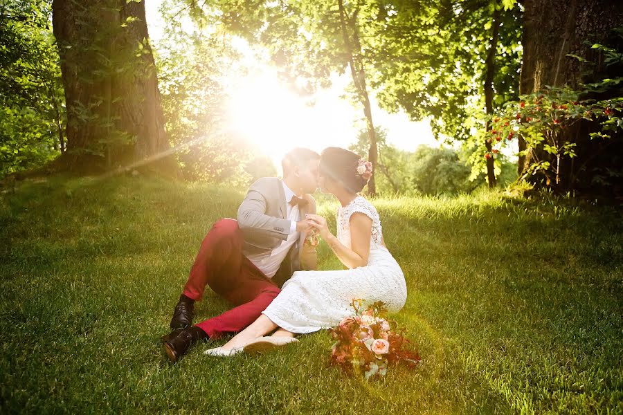 Photographe de mariage Lyudmila Egorova (lastik-foto). Photo du 16 septembre 2016