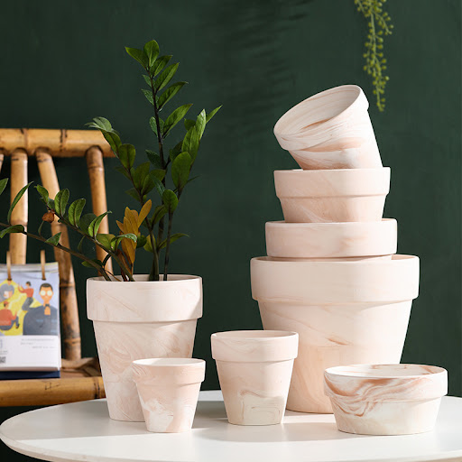 Title 1, Gradient red and white pottery pot for large gr...
