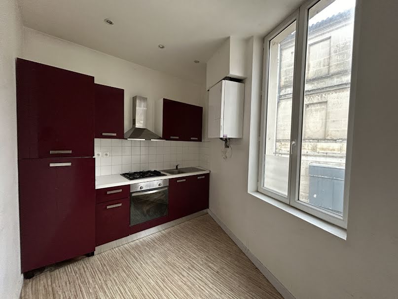 Vente maison 5 pièces 160 m² à Cognac (16100), 232 200 €