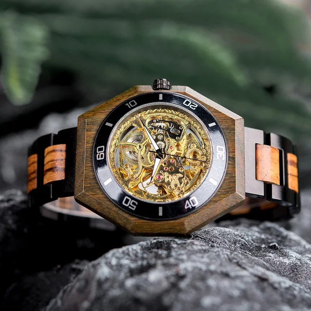 Automatisch houten heren horloge, mechanisch en modieus. Ervaar stijlvol design en precisie. Een natuurlijk en verfijnd accessoire voor mannen.