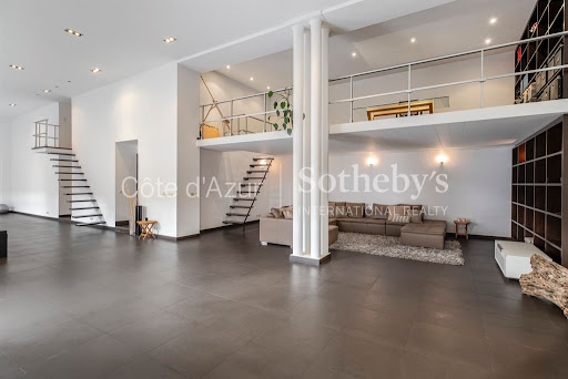 Loft with terrace 3