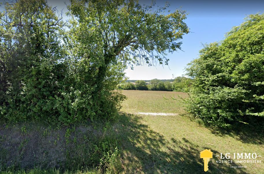 Vente terrain  9937 m² à Saint-Ciers-du-Taillon (17240), 159 500 €